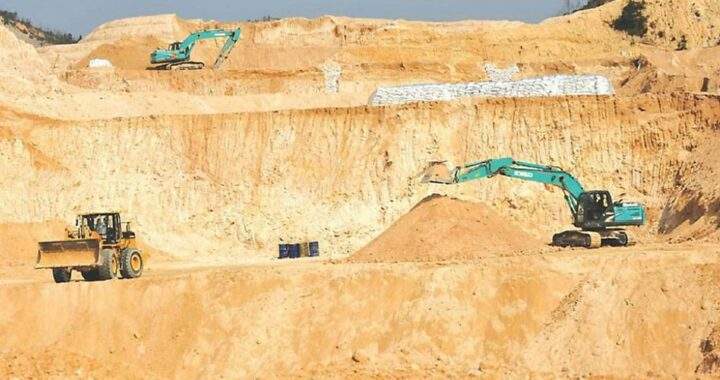 關鍵礦產開採與能源轉型：探討鋰鈷等戰略資源如何成為國際博弈核心，以及地緣供應鏈的脆弱性與結構性挑戰